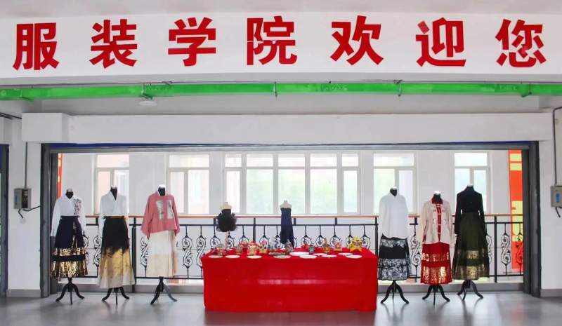 1712994622524575.jpg eb3eff1c5350eb1ab6e1400937dffd9.jpg