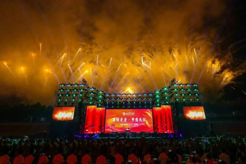 1712994725370455.jpg 7b45d1985151b8b2100f21c2da2533a.jpg