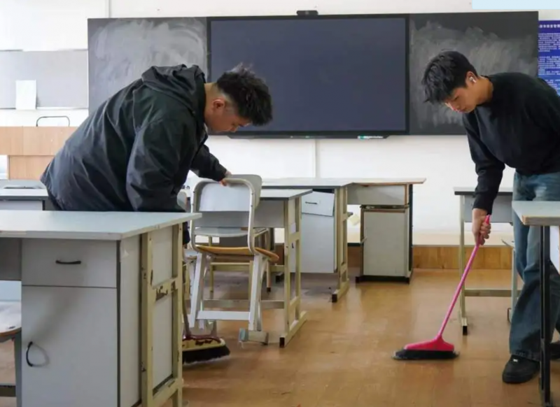 1712995840544485.jpg 1712995830795.jpg