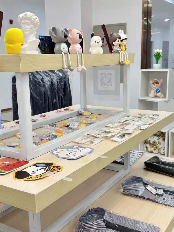 1713003461909352.jpg 640.jpg