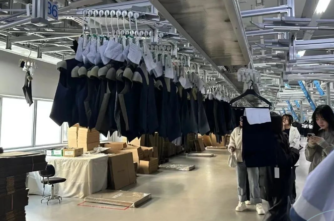 1713186520560635.png image.png